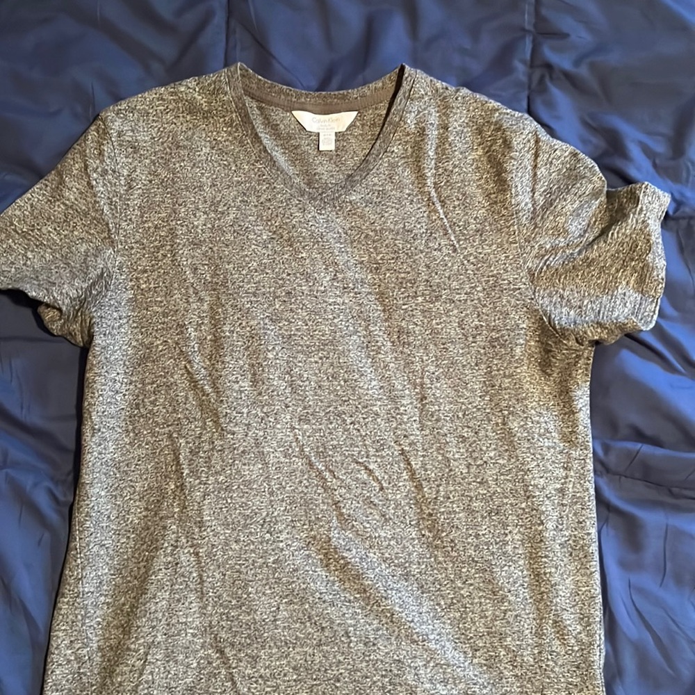 Gray Calvin Klein medium T-shirt